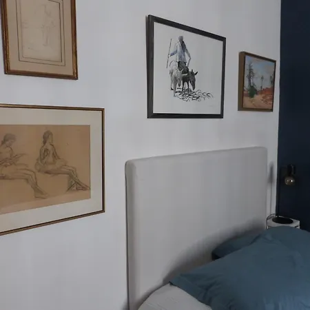 D'hotes La Grotte De Voltaire * Nantes