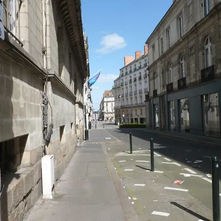 D'hotes La Grotte De Voltaire Nocleg ze śniadaniem Nantes